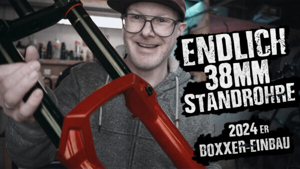 Blog-Titelbild – Endlich 38-mm-Standrohre! 2024er Rock Shox Boxxer-Einbau Harz-BnB Werkmeister - Blog-Titelbild - Endlich 38-mm-Standrohre! 2024er Rock Shox Boxxer-Einbau