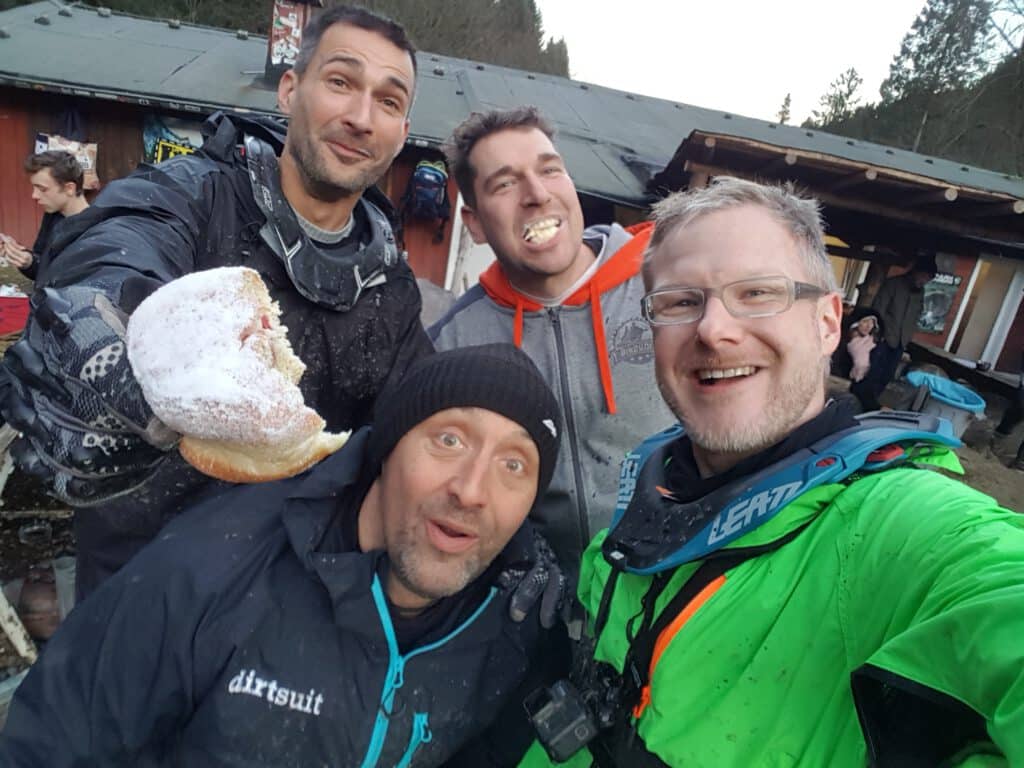 Mountainbike- & Outdoor-Sport-Unterkunft Harz-BnB Werkmeister - lustige Truppe im Bikepark im Harz