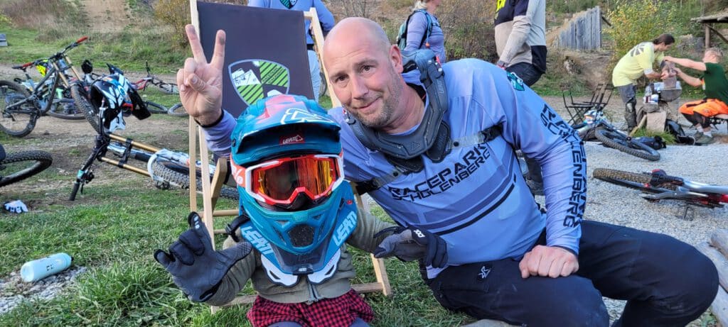 Mountainbike- & Outdoor-Sport-Unterkunft Harz-BnB Werkmeister - Thomas und die kleine Lea im Bikepark im Harz